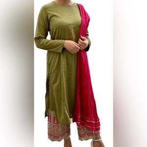 3 piece trousers, shirt, dupatta Pakistani brand